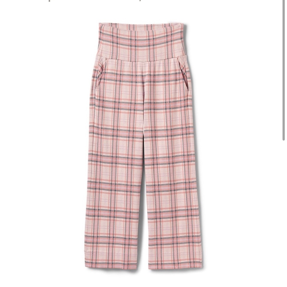 Cabi Playdate Crop Pants, Spring 23 Collection, New!